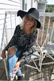 Looks just like the picture. Perfect for fall! - Brooke U.