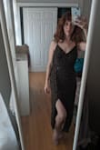 This dress is beautiful! Love the fit, the length, the buttons, and the print! I'm 5'3" 107lbs and the xs is perfect. - Julie L.