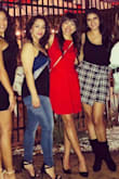 You can never go wrong with this dress, I love it. I ordered small but an xs would've been better - Rosalinda A.