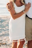 Bought this for a family photo shoot on the beach! Fit just right, and looked wonderful! Not too tight - Lauren B.