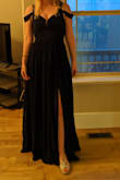This dress made me feel amazing! So beautiful! - Elizabeth L.