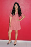 El vestido es perfecto, es sumamente bonito y el core es demasiado favorecedor, se puede usar con tenis para algo más casual o con tacones para un evento más formal , es divino! - Lizbeth C.