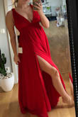 I think its beautiful! I'm gonna wear this to my prom - Lova J.