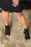 This shoe arrived very quickly. It was easy to walk around in and I love the look of this shoe - Chanelle W.
