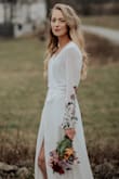 Used this dress for my casual, small, last-minute, COVID wedding and it was PERFECT. I bought this dress last-minute thinking I would want to save my designer wedding gown for our large, postponed reception, but now I wish I bought this dress in the first place! IN LOVE - Alicia S.