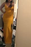 Fits well, great silhouette for any figure. I loved the golden yellow color even more in person - Emily P.