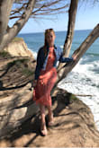 I like this dress, nice material and beautiful color. - Anna B.