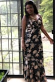 Can't go wrong with black and Gold.
I love the dress the length is perfect considering I'm only 5'1, it's perfect with heels. I'm normally a size small but I had to size up because I'm wide at the hip, just as described in the fit info. - Auxilia C.