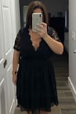 I bought the XL because I can't have anything squeezing my back (I had rods in my back) so it's not tight but it's absolutely perfect fitting.very flattering. Covers my arms perfectly. - Dr. J.