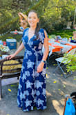 Beautiful dress, the color the texture is perfect. It was a bit long for me I had to hemmed just a bit. Other than that is a beautiful dress - Alba M.