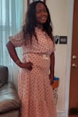 Love the the fit and it flows so nicely!!! My shoes didn't show :( - Johanne M.