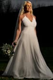 It was so perfect for our last minute elopement. Adjustable straps made for a perfect and comfortable fit. - Jillian A.