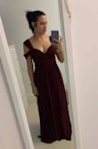 It was perfect , I love it. 
El color hermoso, y la calidad es muy buena, un poco largo pero con los zapatos adecuados luce genial, - Lilian R.