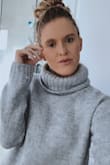 LOVE this sweater! It's super soft and cozy. Dressy enough to wear for work with dress pants and casual enough to dress down in jeans =
11/10 recommend! - Amaris J.