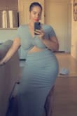 Casual and can wear with sneakers and hoops. Perfect day date dress. - Stefanie W.