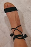 Ties easily, flattering comfortable soles . - Amani A.