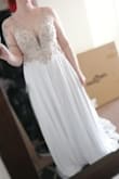 This dress is more beautiful in reality, fits perfect and make you feel like the prettiest woman. Im gonna wear it on my weddingday next year.
Best regards from Sweden :) - Solita P.
