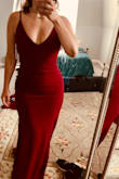 You want to show off your curves. This is flattering on many body types.
A bit tight on my hips, but everything is. - Dena B.