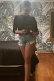 These shorts are super cute and I love how the pockets hang down past the cutoff edges.

Downside: I'm pretty narrow in the hips with a slight tummy so I had to go up a size (31) in order to button them comfortably which left more gathering in the crotch and butt area than I wanted. I didn't get as much of the fitted/cheeky look as I was going for but I wouldn't have been comfortable with a tighter button up so it is what it is.

I still love them and the bunching is barely noticeable. A definite keeper! - CONSTANCE C.