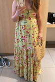 The top part of the dress have clasp like  bras do on the back. I like the look but I don't remember if the pics showed that. I love the material. The dress is light weight and just beautiful!! I'm 5'1 and didn't need to hem the dress at all. This dress is a size Medium. - Trang D.