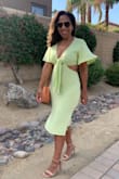 I love this dress! I have hips, so the top was a bit big and the bottom was super fitted, but it worked out really well for a girls weekend brunch! I have gotten lots of compliments, definitely recommend it! - Deanna P.