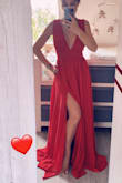 I'm in love with my dress! Fits perfectly, very good quality, I'm so happy! Fast delivery, thank you very much!! - Lise F.
