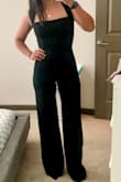 I ordered an XS. I usually between 125-130 lbs. and anywhere between 26-28 waist. I wanted a small but they were sold out. However, I do really love the fit. It's super comfortable. I will have to alter the bottom since I'm a little short, but overall I'm very happy with this purchase - Eymi C.