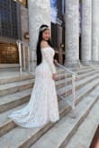 It really is a beautiful dress, it met all my expectations, if you are short like me, you will need to send it to be fixed but it is really worth it, because it is simply beautiful, also at an excellent price. I loved. - Catalina L.