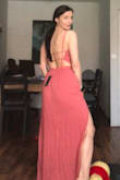 Dress fits perfectly, great color.
I will have a dress at the wedding. - Natália D.