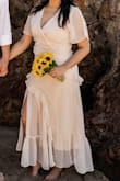 I wore this on my elopement at the beach, it was perfect for the occasion and was comfortable. Got a lot of compliments too, but most importantly, my husband loved it! - Jamella A.