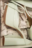 Beautiful shoes. The color is perfect. It rins a little big. - Miren I.