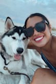 Nice chic sunglasses! I love them the tortoise is great - Gabriela W.