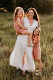 I was so happy with this purchase! I felt very comfortable in it during family photos and it looked amazing - Samantha A.