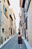Cute dress and fits perfectly.
Wore it to walk around France :)
It was so comfy and what you are looking to wear with the high temperatures of the summer. - Angeles R.