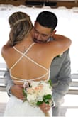 the material is of very good quality, the size was correct, lasts very well on the body! - Paulina M.