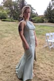 Perfect as bridesmaid for my friend! I love the color and the high neck.
I'm not tall so I had to take care of the length and the bust, cause It was a little baggy.
Received a lot of compliments! - Samela T.