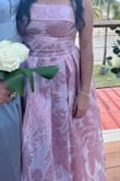 It is very comfortable. I had to tailor it to make it shorter. - Magdalena C.