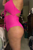 Live the color super stretchy and very comfortable - Isela V.