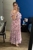 I really love that dress, it is pink and full of flowers and that is exactly what I was looking for.
It actually made my waist thinner and I had a lot of compliments about it. - Hubert V.