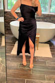 I bought this dress for a wedding, I got so many compliments on it! It's beautiful and super unique. Very flattering for any body type.

My only complaint is that the zipper was sooooo hard to get up. Not that it was tight but more so the zipper they chose for this fabric just didn't work. - Valerie C.