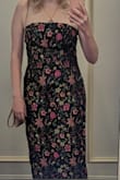 Originally ordered the medium, but was too small. Large fit better, but was a little loose in the bust. Great dress! Got lots of compliments! - Hayley A.