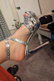 Very comfortable, beautiful and good looking. - Alma C.