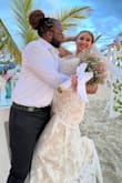 Comfortable, classy, sexy, light ...great for beach weddings. - Perla R.