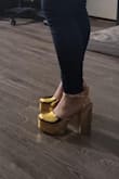 I love them because they are my favorite color. I like the shine and they look fine and fit well. I love to shine and even more so if it is on my feet! - Kenia R.