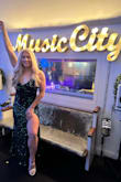 Loved this dress, perfect Hollywood glam vibe! - Dani D.