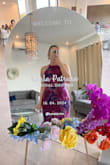 Los colores son idénticos a los de la imagen, queda perfecto, cómodo, y hermoso, a mucha gente le encantó. Yo lo usé para mi bridal shower. - Karla P.