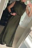 Comfortable and flattering! Runs long but otherwise true to size. 5'5, 130lbs, 34B, and the small fit perfectly - Samantha B.