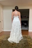 So beautiful and looks way more expensive than it was. Decided to do something else for my wedding but really pretty. - Jillian B.