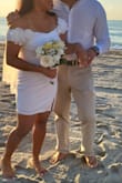 This dress is perfect so comfortable
The fabric is good quality u cant see thro it. The flowers details so beautiful very delicate. - Selene F.