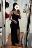 Cuando poco es suficiente para estar elegant. I bought 3 dresses but only need one, i chose another but wont stop myself from completing how beautiful this one is, sexy, simple but yet elegant. In the future i know i can come back to this if needed. - Jennifer R.